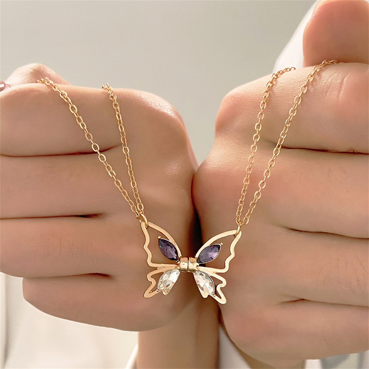 สร้อยคอแม่เหล็กผีเสื้อคู่รัก B - Magnetic Couple Matching Necklaces บทวิจารณ์และราคา
